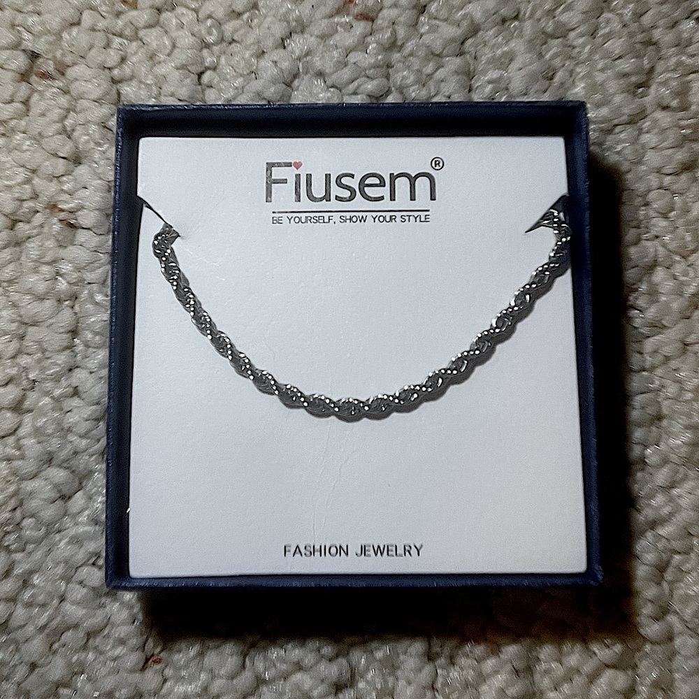 Fiusem Men’s Chain